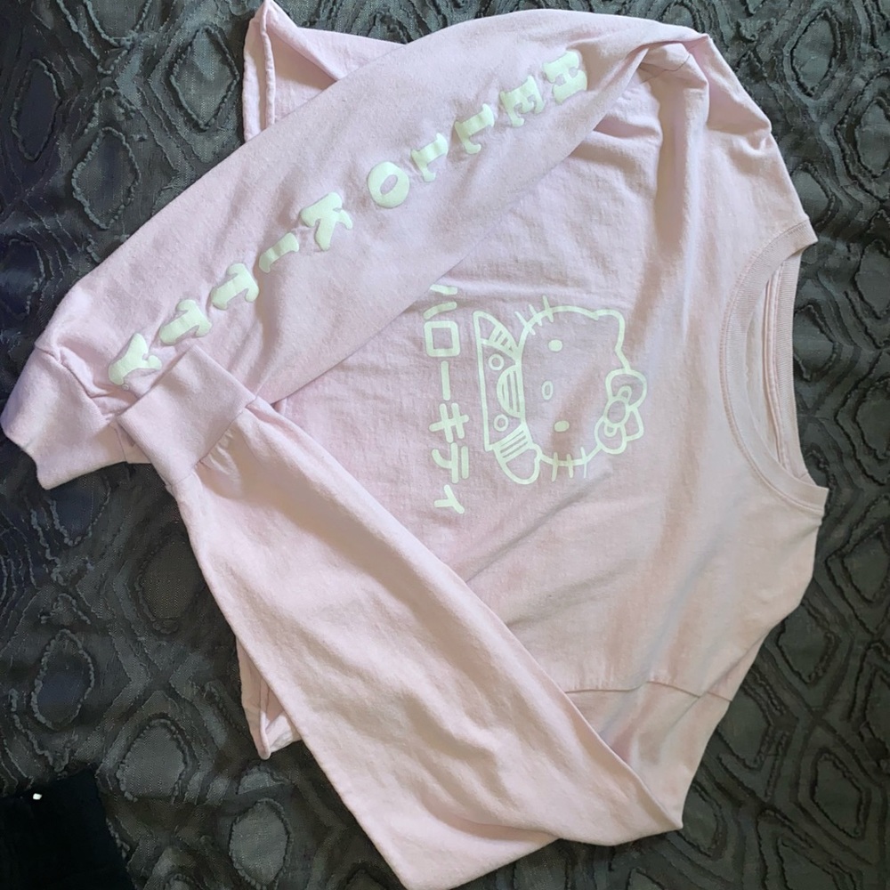 Hello kitty crop top